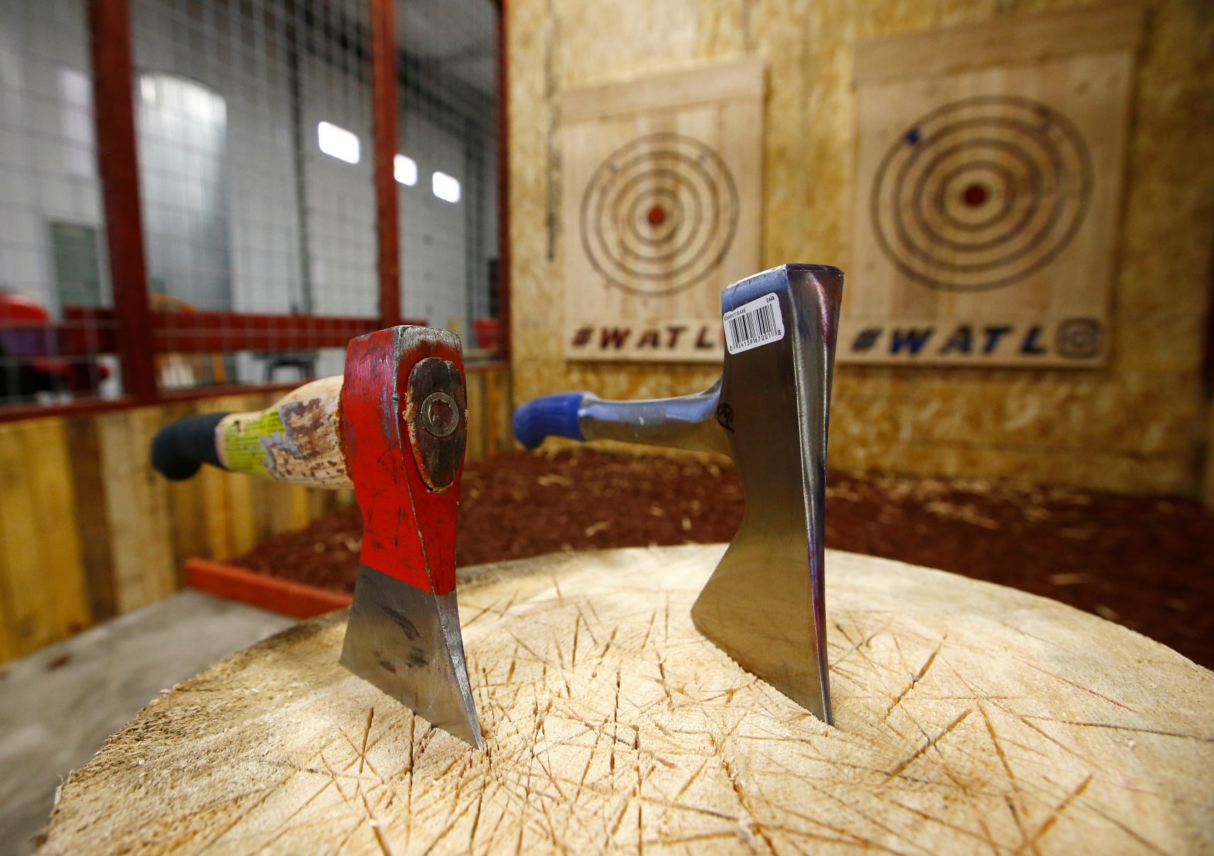Ox Indoor Axe Throwing
